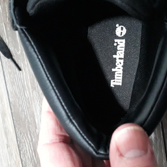 Timberland black canvas and suede rubber soled chukka boots. Size 9.5 - Picture 9 of 13